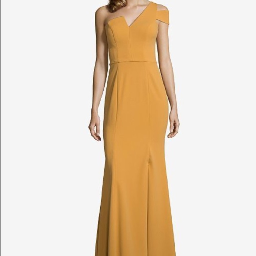 Long Yellow Off Shoulder Mermaid Gown Dress